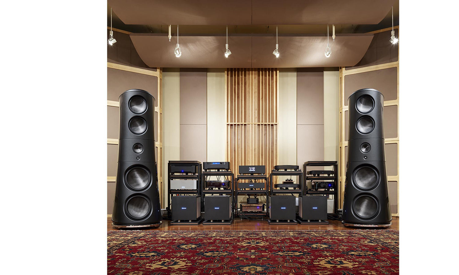 Enceintes colonnes Magico M9 - En expo dans un showroom